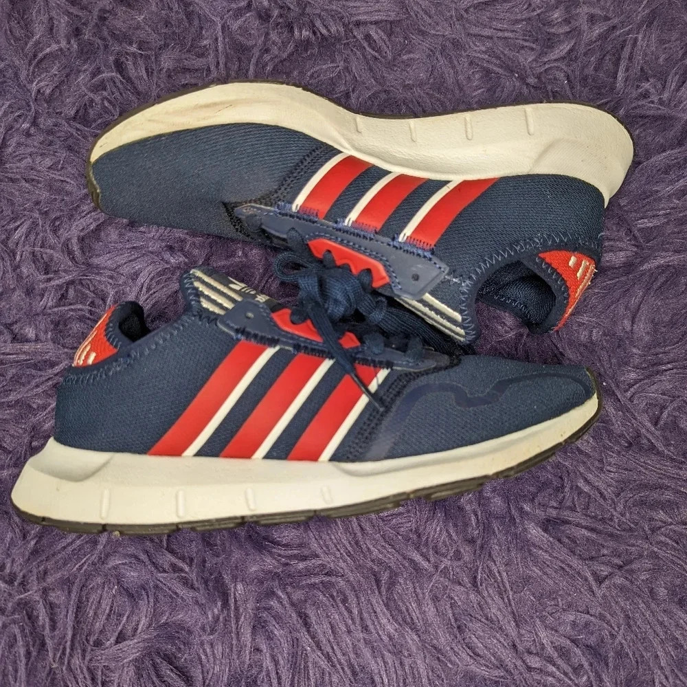 Adidas swift run X men's running shoes